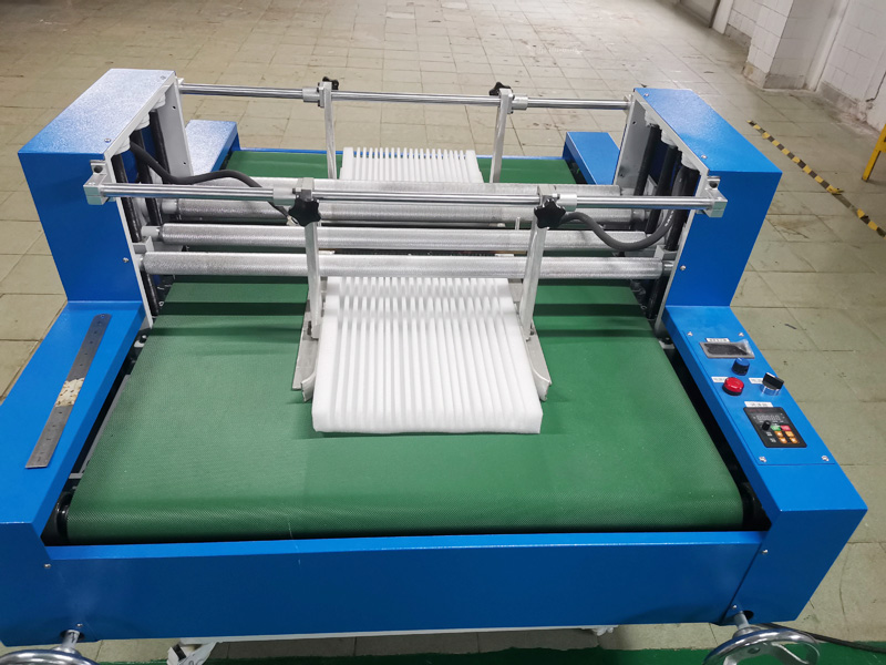 開槽機